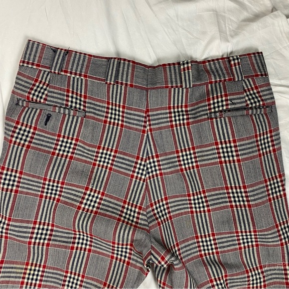VTG wool blend NL trouser red and grey plaid
Size 38/30 - Picture 6 of 7